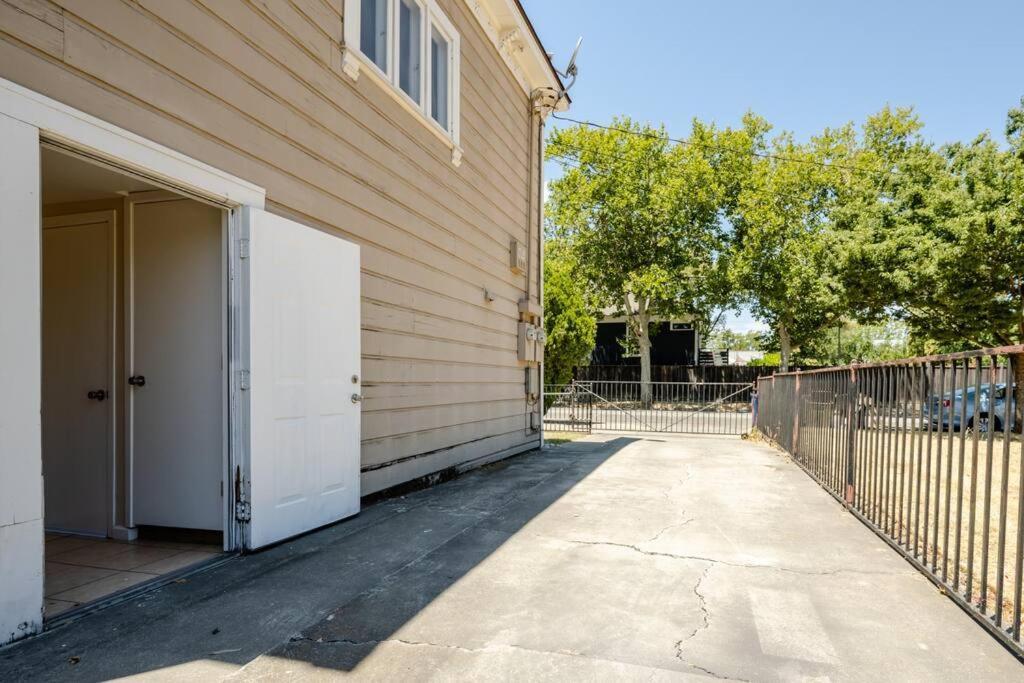*2Bdr Victorian Home Away From Home - *Central Loc Sacramento Bagian luar foto